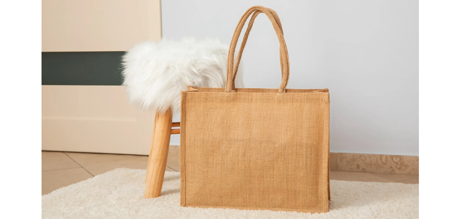 Enhance your guest experience with customized jute bags for hotels, resorts & spas. Green Bags UAE offers eco-friendly branded bags for hospitality businesses.
