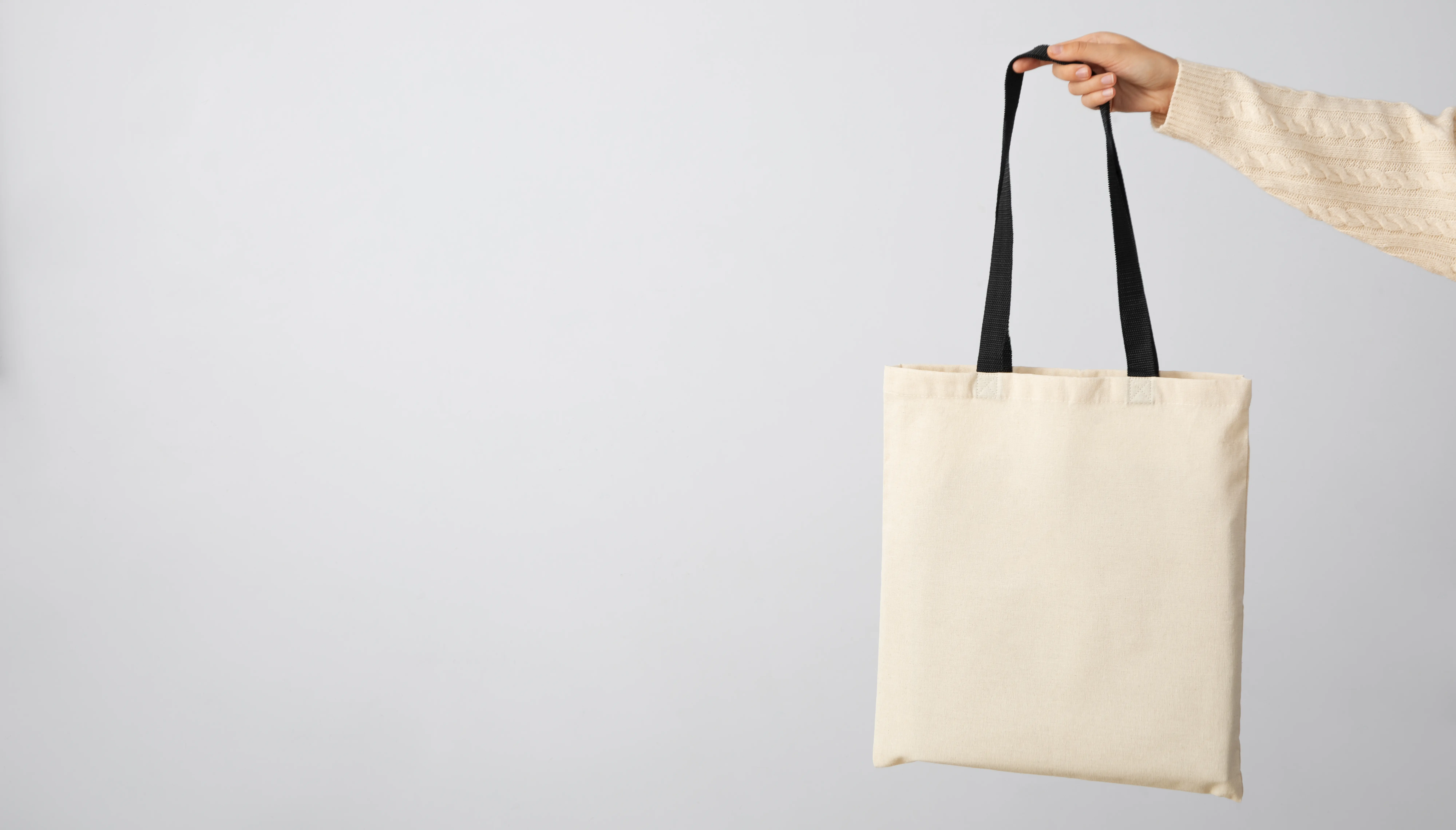 Customized Canvas Bags Dubai